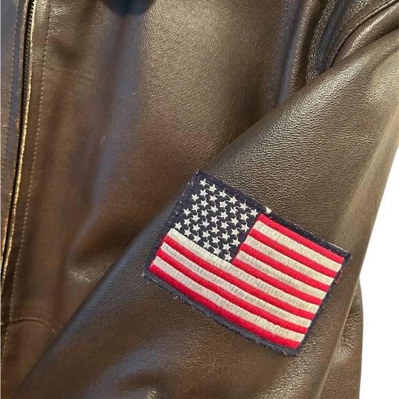 Timothy, Daniel Leather Bomber - Picture 4 of 7